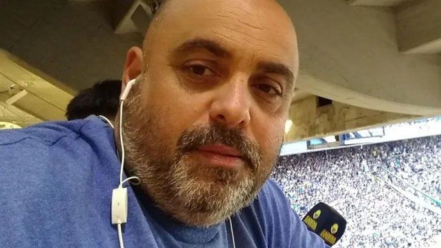 El detenidopor estafa es periodista partidario de Boca. A Sebastián Infanzón también se lo acusa de abuso con acceso carnal.&nbsp;