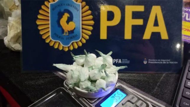 Roldán: la historia detrás de los allanamientos por venta de drogas tras las denuncias del intendente