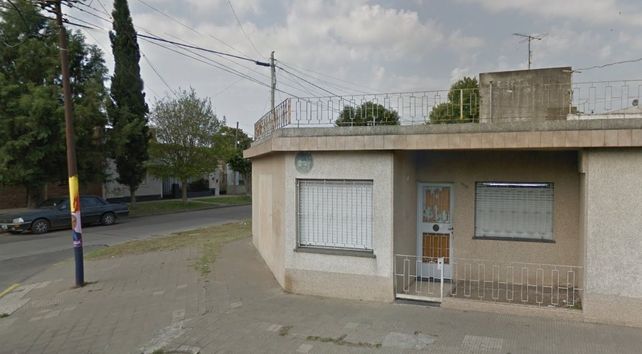 El comercio de Leiva al 5800 que anoche fue blanco de los delincuentes. (Foto: captura de street view)