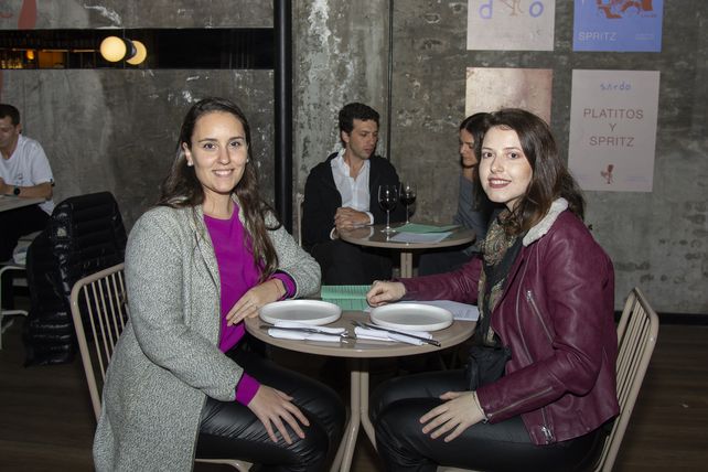 Martina Tonfoni y Pilar Kopatich