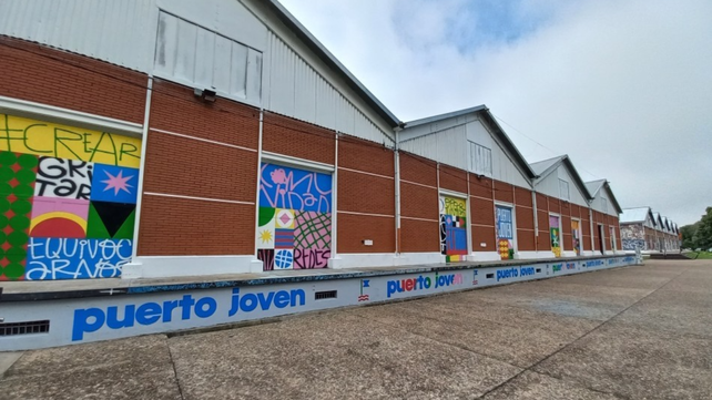 El espacio de coworking funcionaría en el Puerto Joven (ex Galpón de las Juventudes)