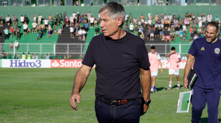 Ariel Holan, entrenador de Central, dio su opinión sobre lo sucedido en San Juan.