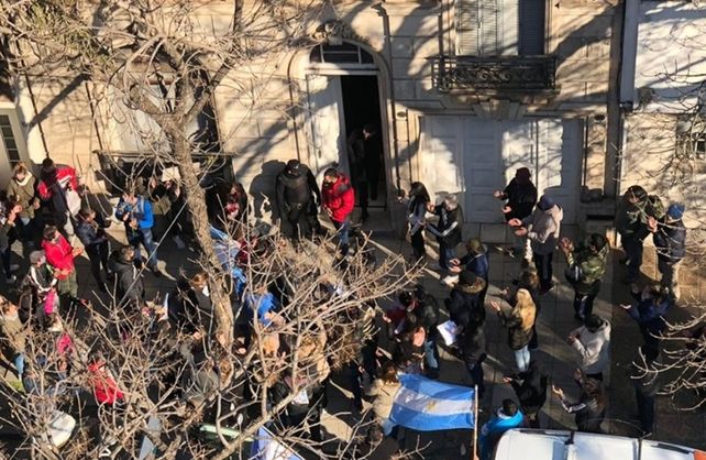 VIDEO: El momento en que Franco Rolón sale en libertad