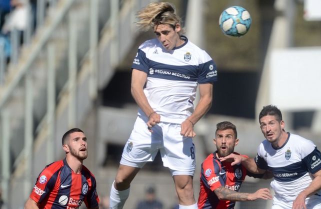 El Lobo viene con 19 jugadores y una duda a Santa Fe