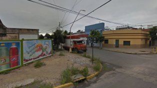 En un mes le forzaron dos veces el auto para robarle: antes por una campera, ahora por una batería