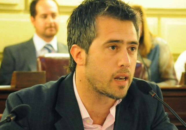 Creemos que el Estado provincial debe estar presente para dar respuesta a las urgencias de los damnificados