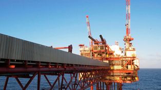 Confirman que petrolera británica que operó en Malvinas ingresó a negocios en la Patagonia camuflada bajo otro nombre