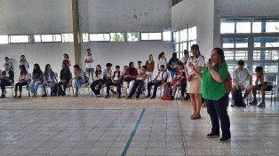 Solicitan que se lleven a cabo una seria de arreglos en la institución secundaria.