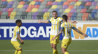 Con goles del capitán. En 2021 Central ganó 4 a 2 en Santiago con doblete de Ruben.