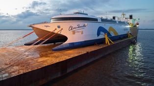 China Zorrilla: así es el ferry eléctrico más grande del mundo que llegó al Río de la Plata