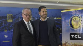 Broglia le cedió el mando al electo presidente Rodolfo Di Pollina.