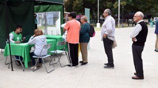 Vacunación en Santa Fe: dónde estará esta semana el operativo itinerante para aplicar vacunas contra la gripe, neumonía y coqueluche