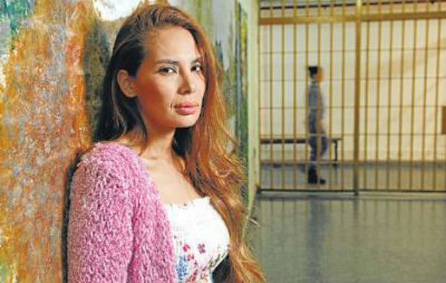 Impactante. Angie es esperada en Colombia con jugosos contratos.