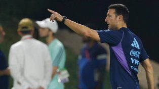 Scaloni todavía deshoja la margarita de cara al equipo del debut.