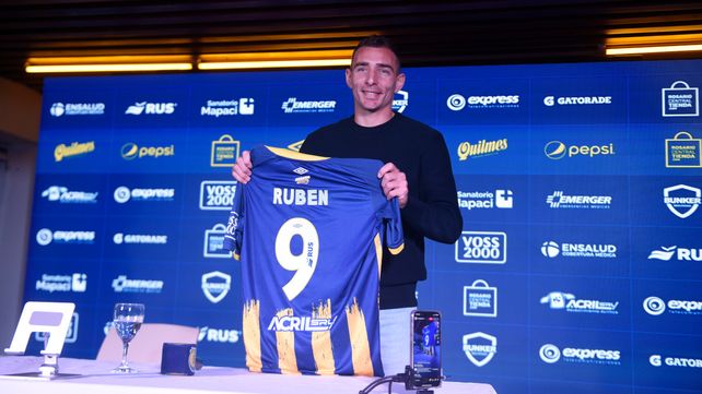 Marco Ruben será la gran atracción en el partido contra Lanús. Todos esperan que sume minutos.