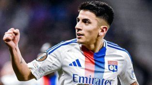 Thiago Almada marcó su segundo gol con el elenco francés.