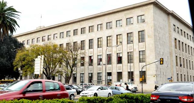 La Justicia tarda pero llega: le robaron U$S 15 mil hace 20 a&ntilde;os y ahora lo indemnizan