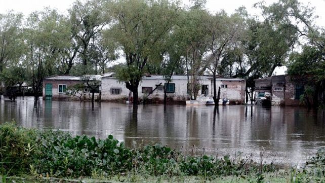 Confirmaron 600 evacuados tras las intensas lluvias en Santa Fe