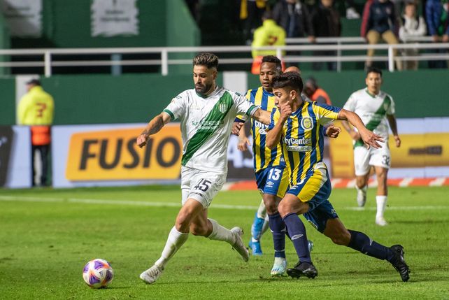 Central entró dormido, fue un cúmulo de errores y cayó ante Banfield