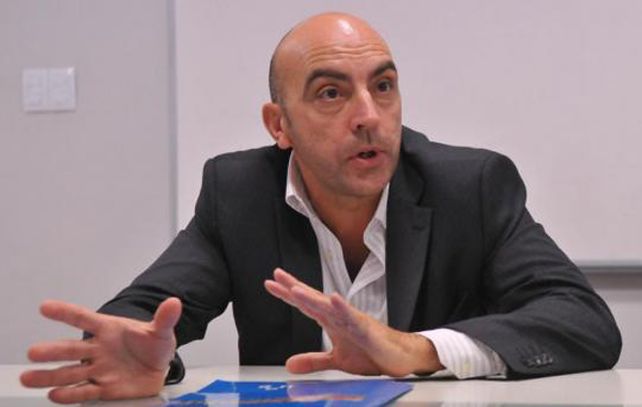 El reconocido economista murió esta madrugada en un accidente de tránsito.