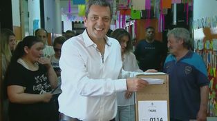 El candidato de Unión por la Patria votó esta mañana en Tigre.