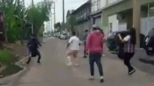 Carniceros corrieron a golpes a un grupo de manifestantes veganos