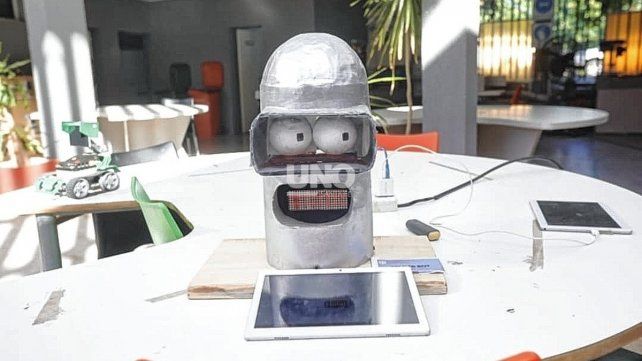 Robótica: la novedosa propuesta educativa que Santa Fe propone incorporar en las escuelas