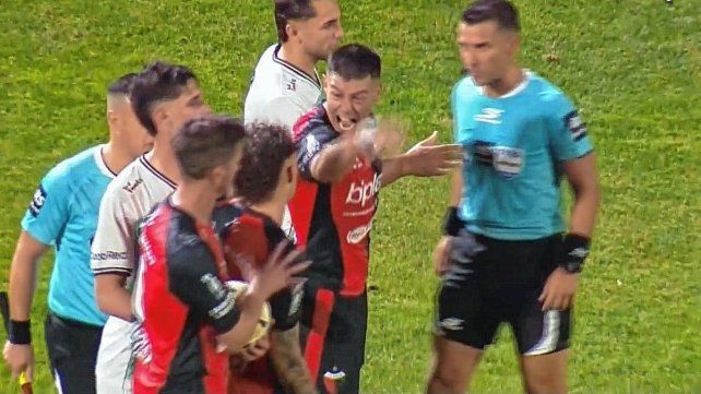 El minuto a minuto del partido entre Ferro y Colón