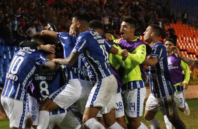 Godoy Cruz quiere sacar ventaja frente a Palmeiras