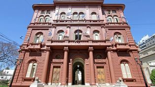 El Concejo discute una nueva forma de ingreso de empleados al municipio