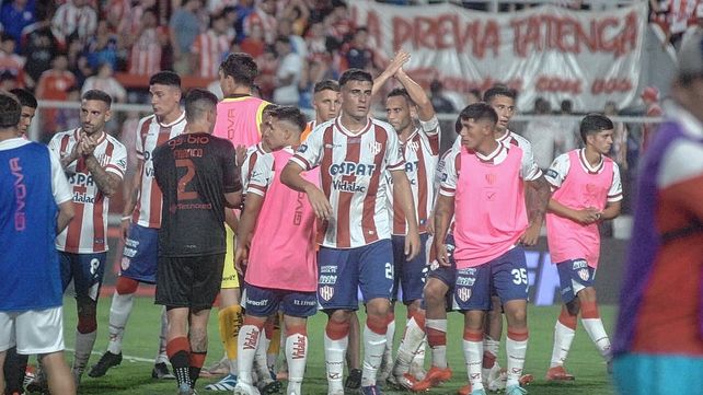 Unión sumó un discreto empate ante Instituto en Santa Fe