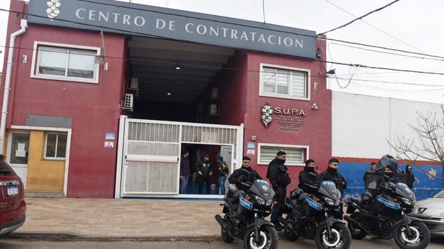 Detienen a un sindicalista portuario de San Lorenzo investigado por lavado