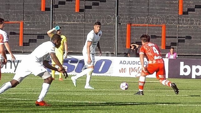 El minuto a minuto del duelo entre Colón y Argentinos