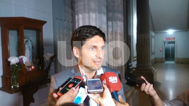 Preguntas. Los legisladores quieren que el ministro se presente en la Leguislatura y ponga claridad sobre lo ocurrido.&nbsp;