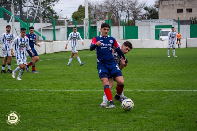 Central Córdoba. Benjamín Gallucci estará en la ofensiva en el Charrúa.&nbsp; 