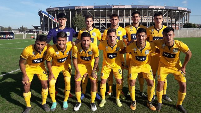También perdió. El plantel de la reserva canalla no logró mantener el 2 a 1 de la ida.