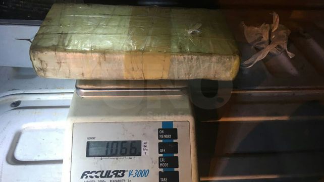 Un santafesino, detenido en Paraná con un kilogramo de cocaína