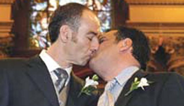Los homosexuales podr&aacute;n casarse en Suecia desde el 1 de mayo