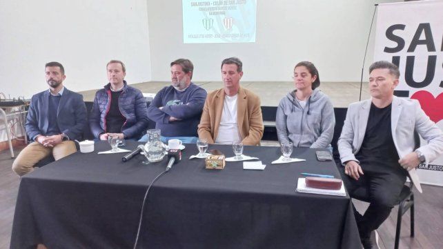 En la Casa de la Cultura de San Justo se brindaron detalles de la gran final del Apertura liguista. En la Casa de la Cultura de San Justo se brindaron detalles de la gran final del Apertura liguista.