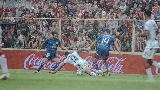 Unión inicia la era post Kily González en busca de un triunfo ante Newells