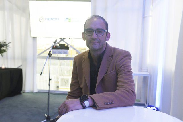 Maximiliano Rigotti en la previa de la presentación que se realizó en el Parque Industrial de Pérez.
