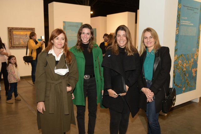 Laura Bartolacci, Juliana Conti, Agustina Gonzalez Cid y Jorgelina Fay