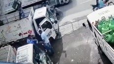 El momento en el que el ladrón está por recibir el tremendo castigo. El momento en el que el ladrón está por recibir el tremendo castigo.