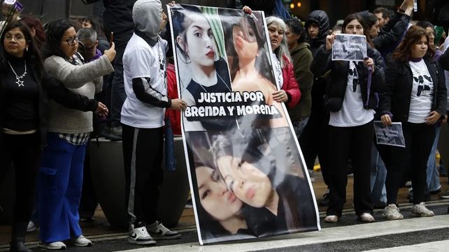 El colectivo Ni Una Menos y otras organizaciones marcharon para exigir Justicia por el triple femicidio en contexto de narcotráfico en Florencio Varela