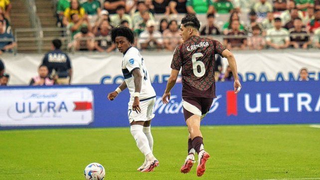 Ecuador empató con México y será rival de Argentina en cuartos de final.