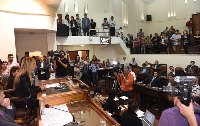 vientos nuevos. A León le tocará presidir un Concejo muy atomizado. Sobre 28 ediles