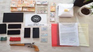 Los elementos secuestrados por la Policía de Seguridad Aeroportuaria&nbsp;