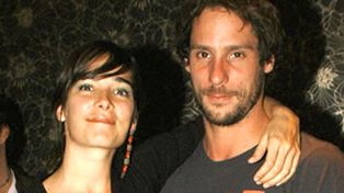 Proh&iacute;ben escenas sexuales de Juana Viale y Valenzuela