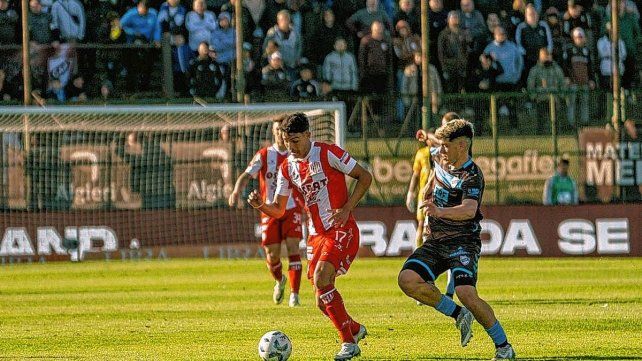 Unión jugó su peor partido ante Platense