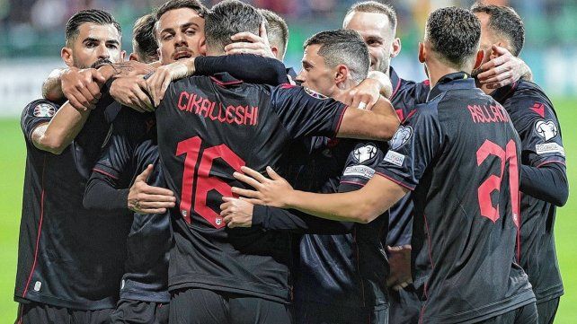 Albania y Dinamarca clasificaron a la Eurocopa 2024